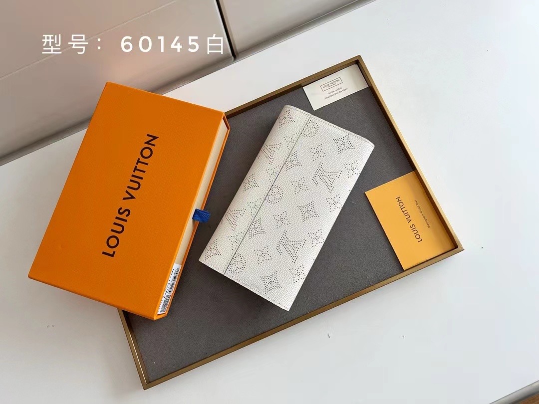 LV Iris