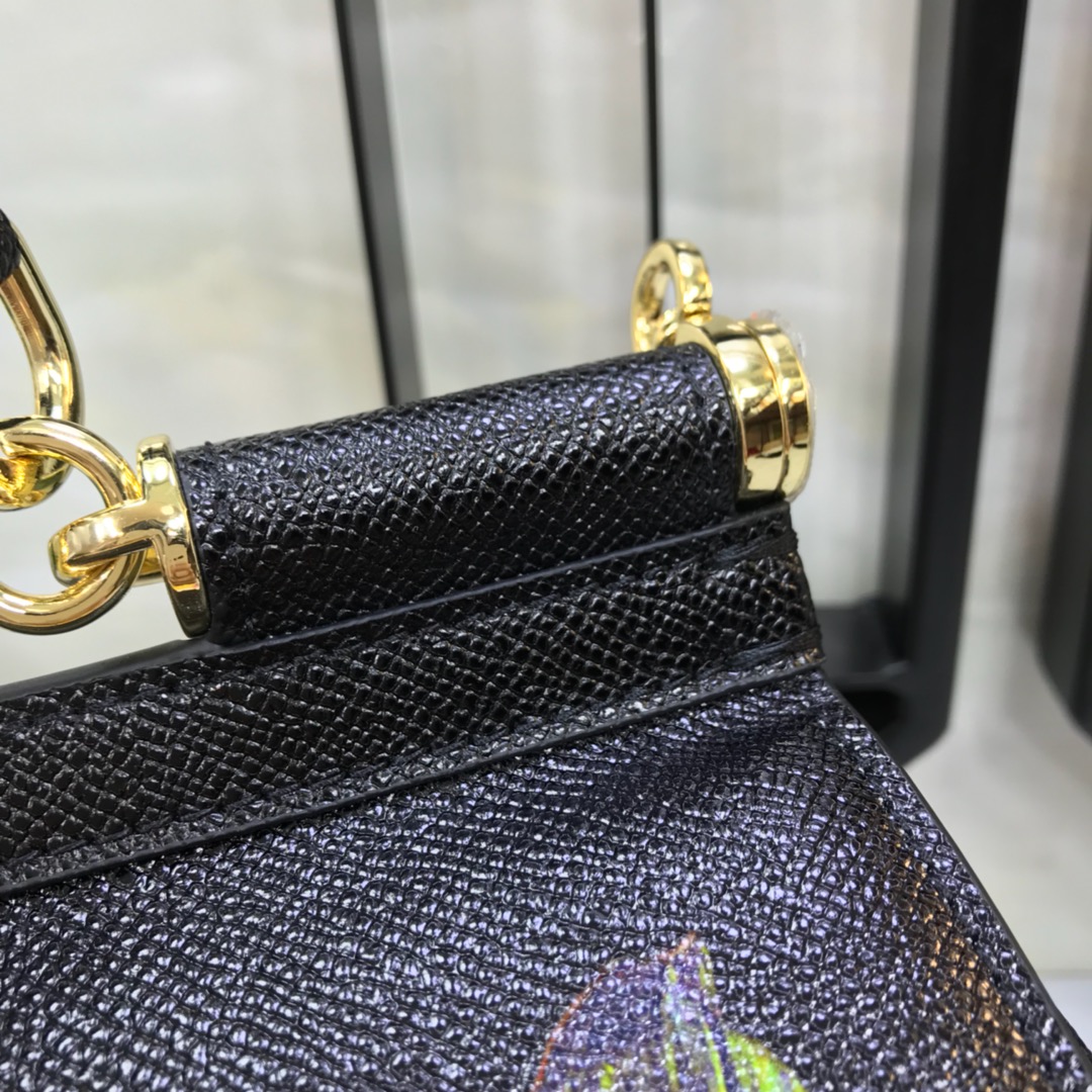 Dolce & Gabbana Sicily Handle Bag
