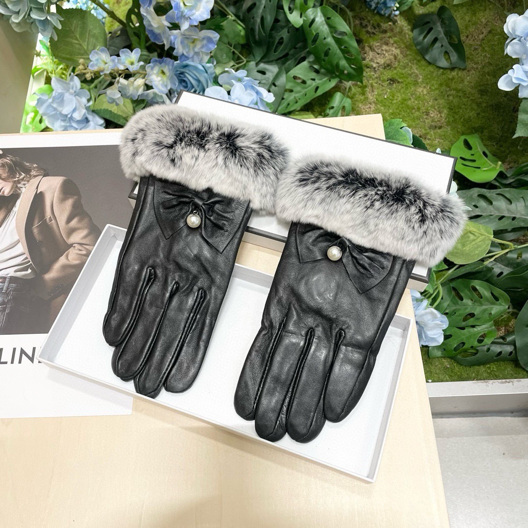 Chanel Gloves