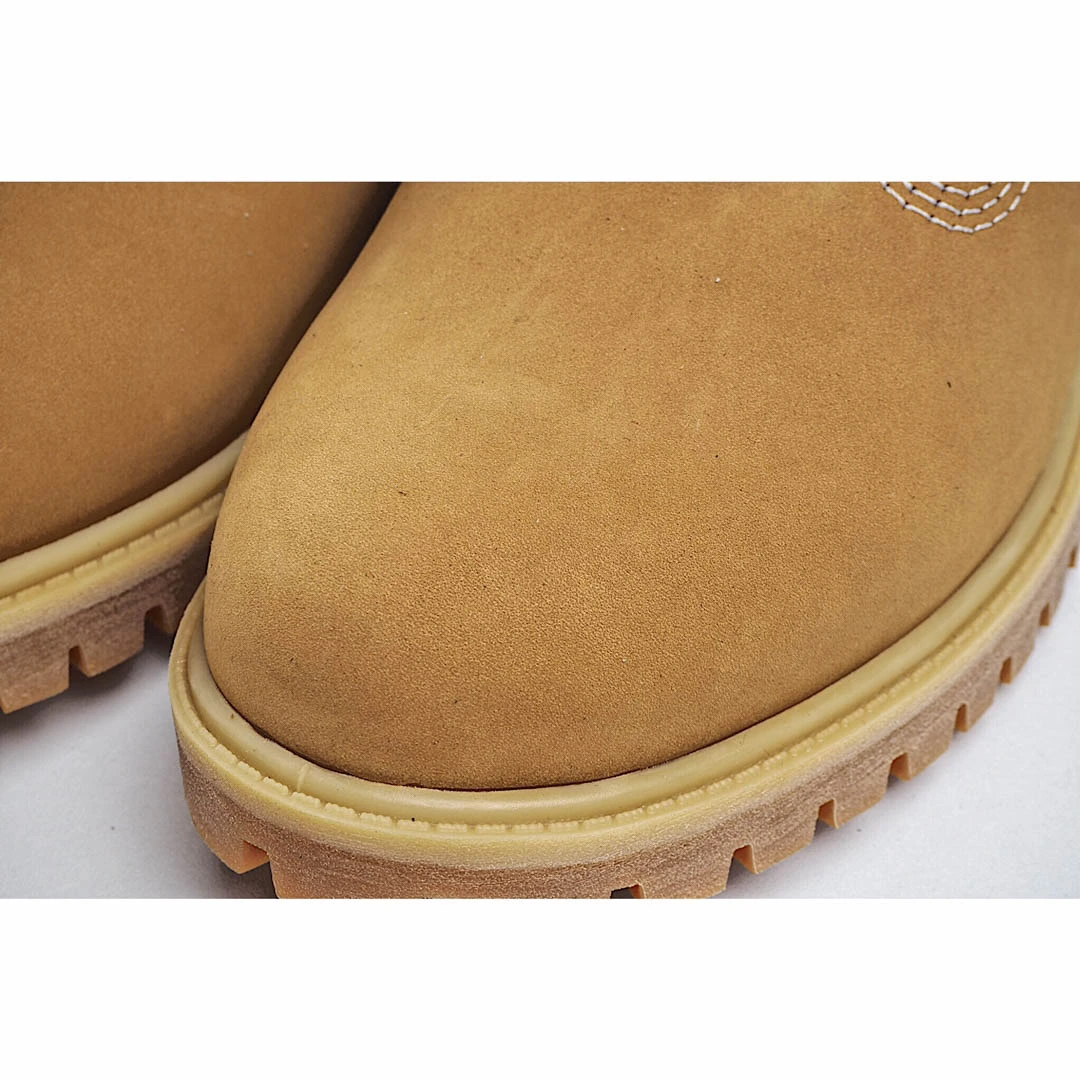 Timberland Classic High-Top Martin Boots