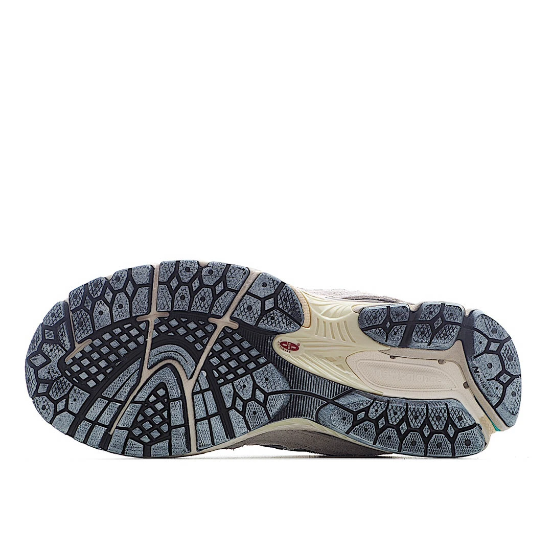 NEW BALANCE casual running shoes