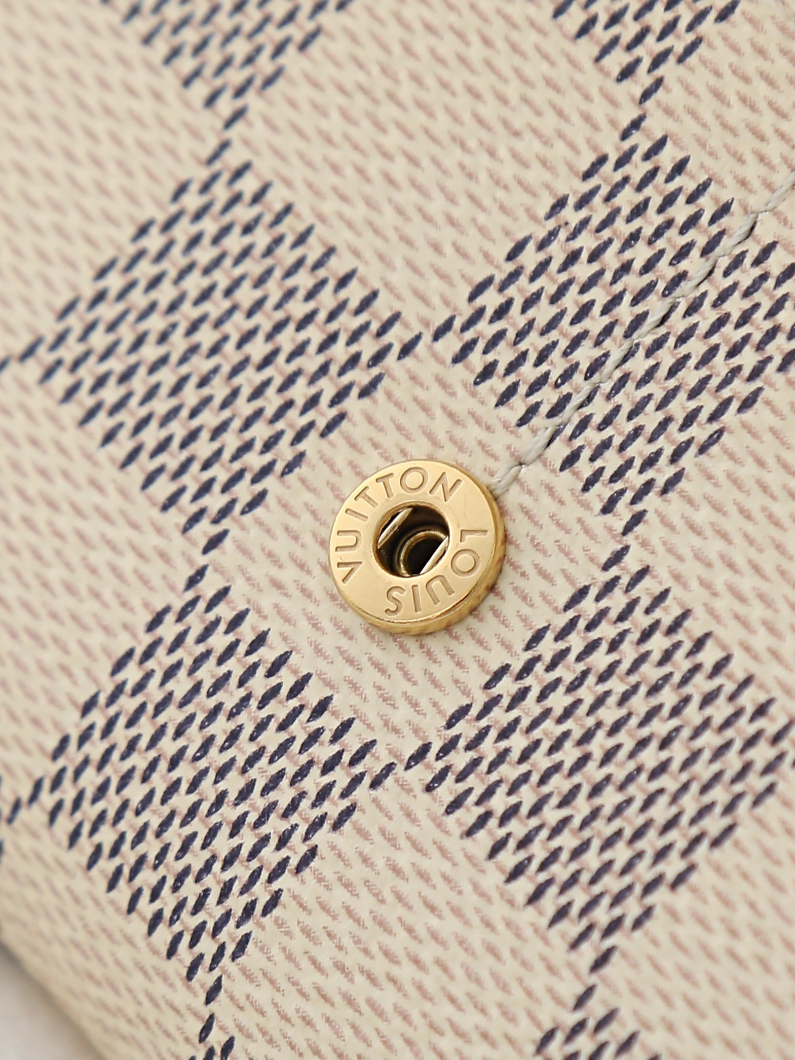LV Wallet
