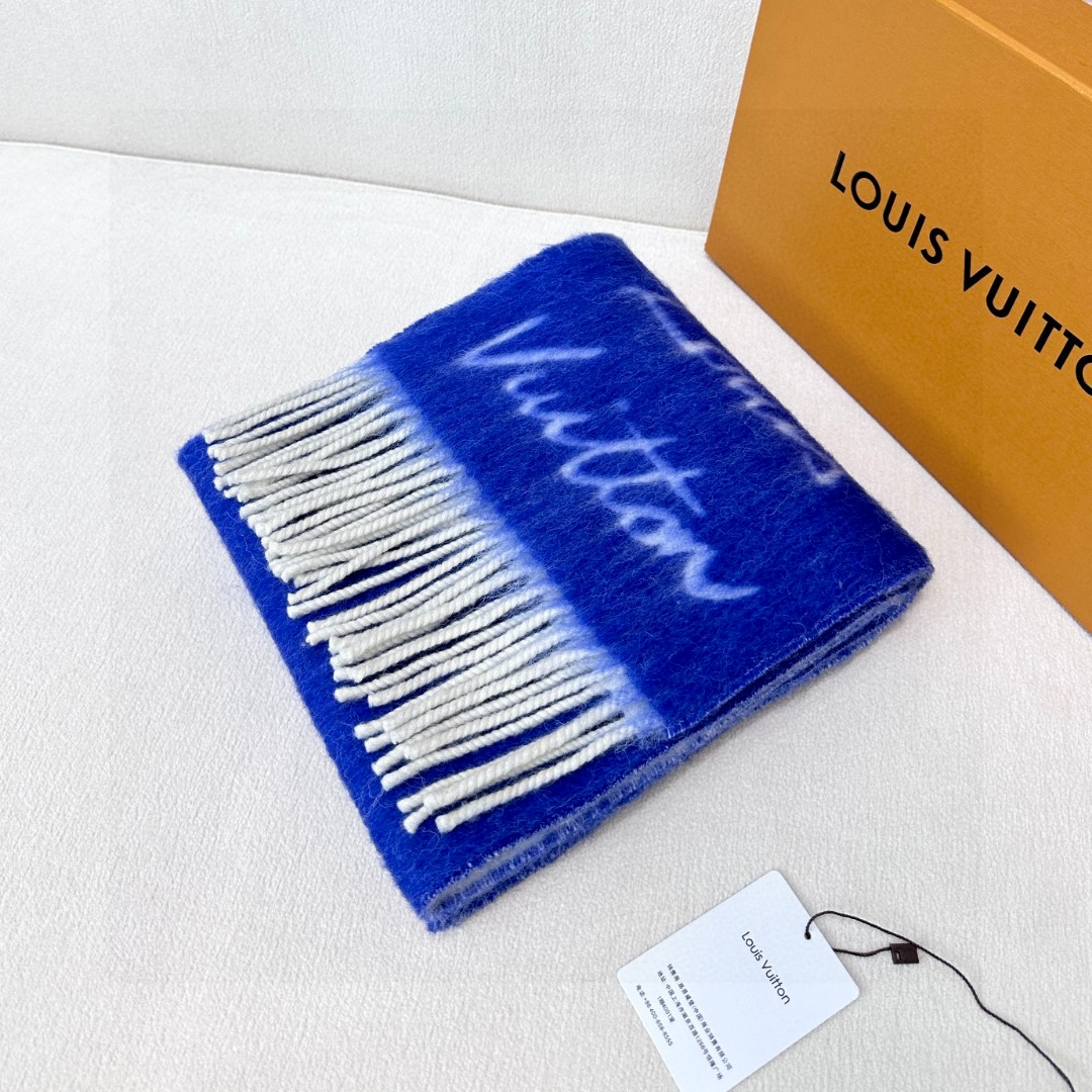 Louis Vuitton Scarves