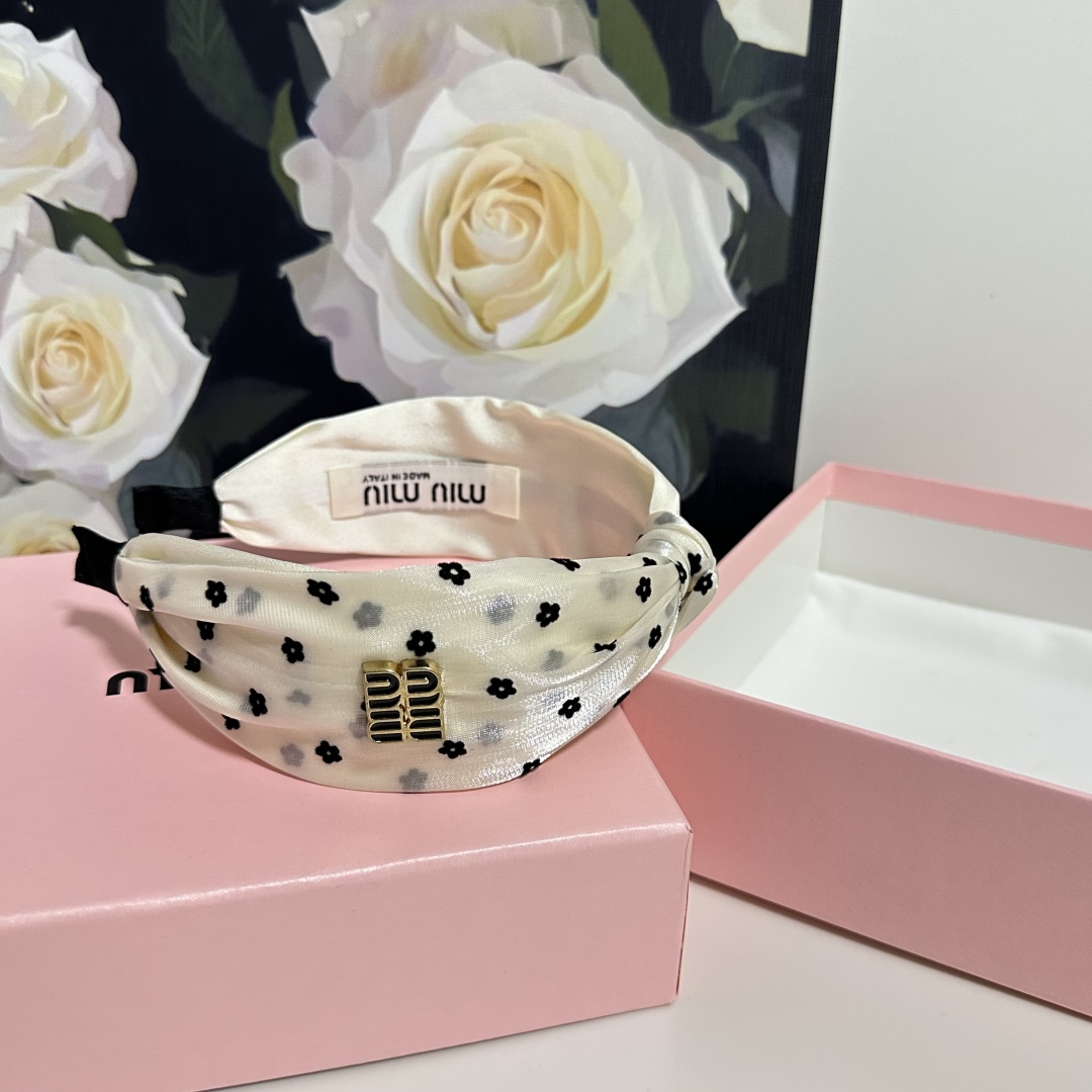 MiuMiu Hair Band