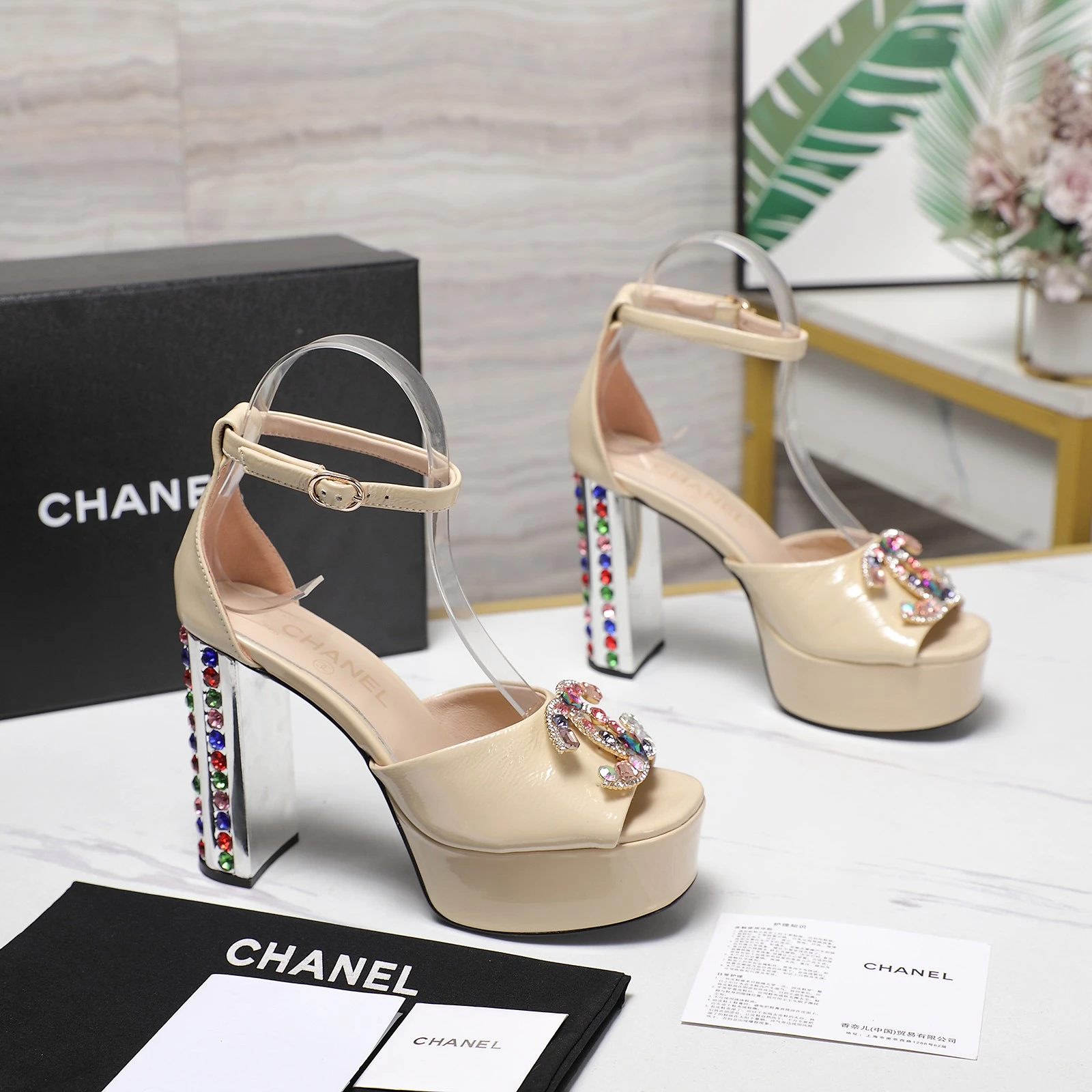 CHANEL Classic Diamond Heel+Double C Diamond Button Sandals