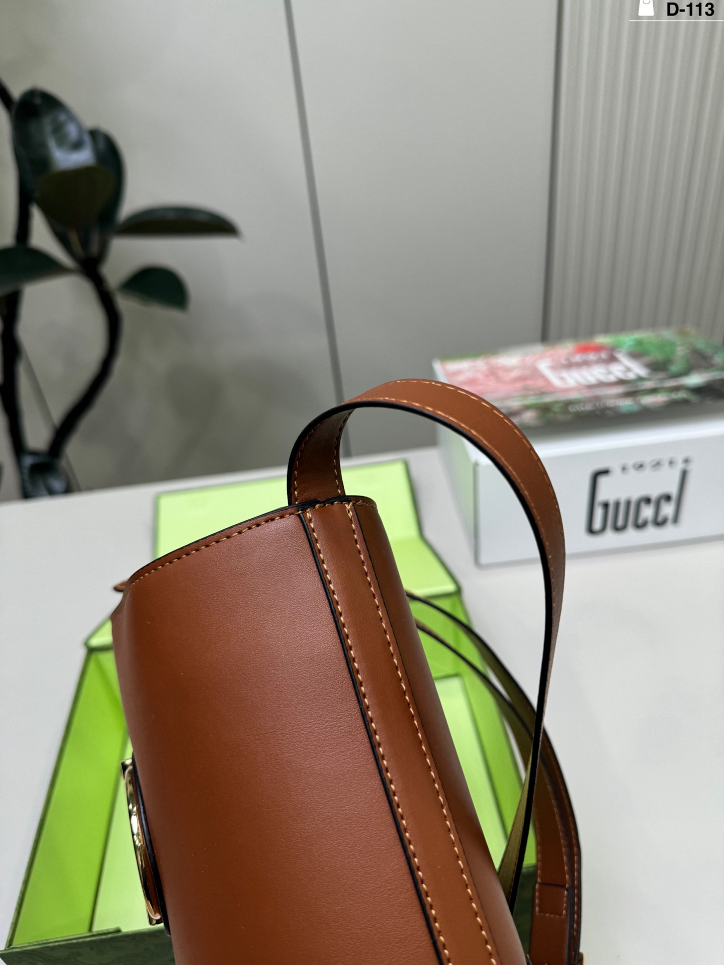 Gucci73 Bucket Bag