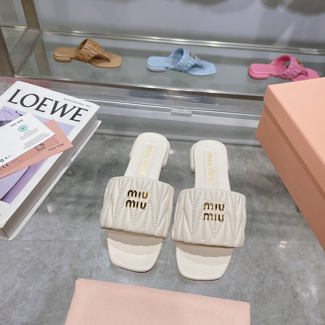 MiuMiu Slippers