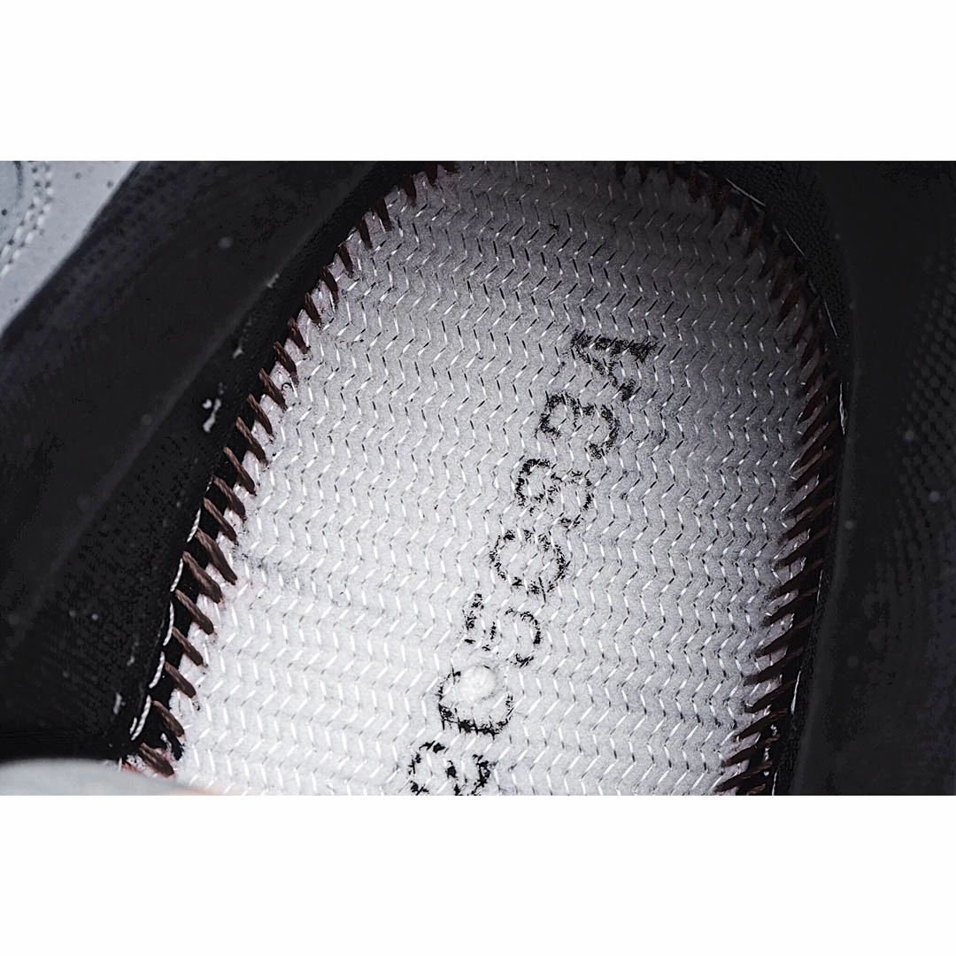 Nike Air Force 1 LV8 KSA Low Top Sneakers