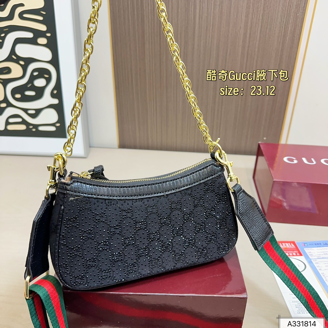 Gucci Hobo Bag