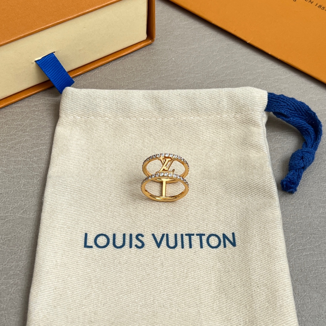 LV Ring