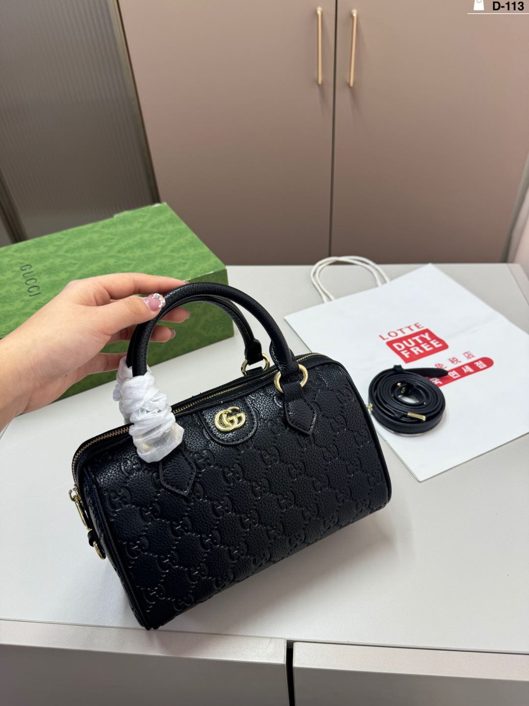 Gucci Boston
