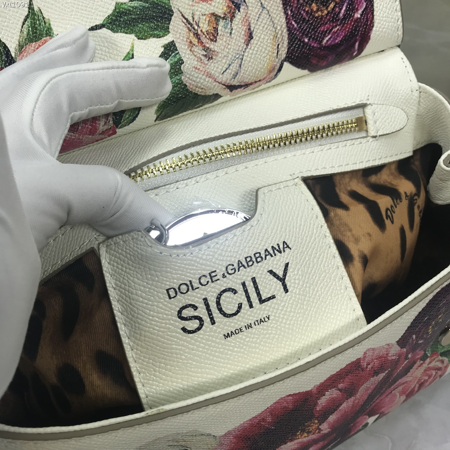 Dolce & Gabbana Sicily Handle Bag