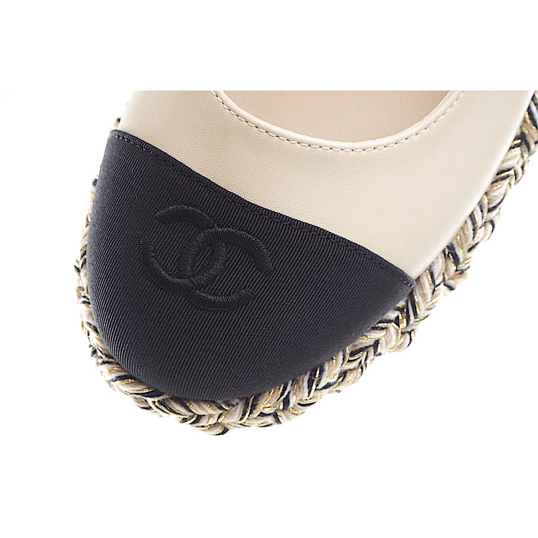 Chanel Casual Shoes Sneakers Classic