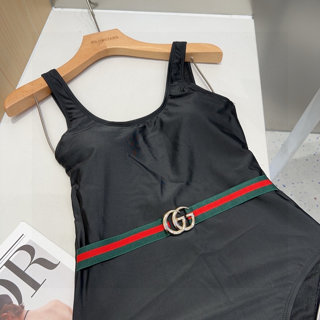 Gucci Quick Drying One Piece Swimsuit