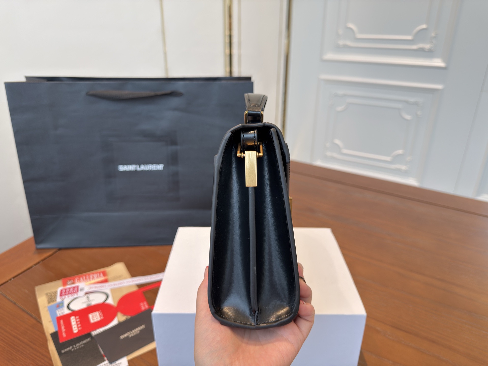 YSL Cassandra