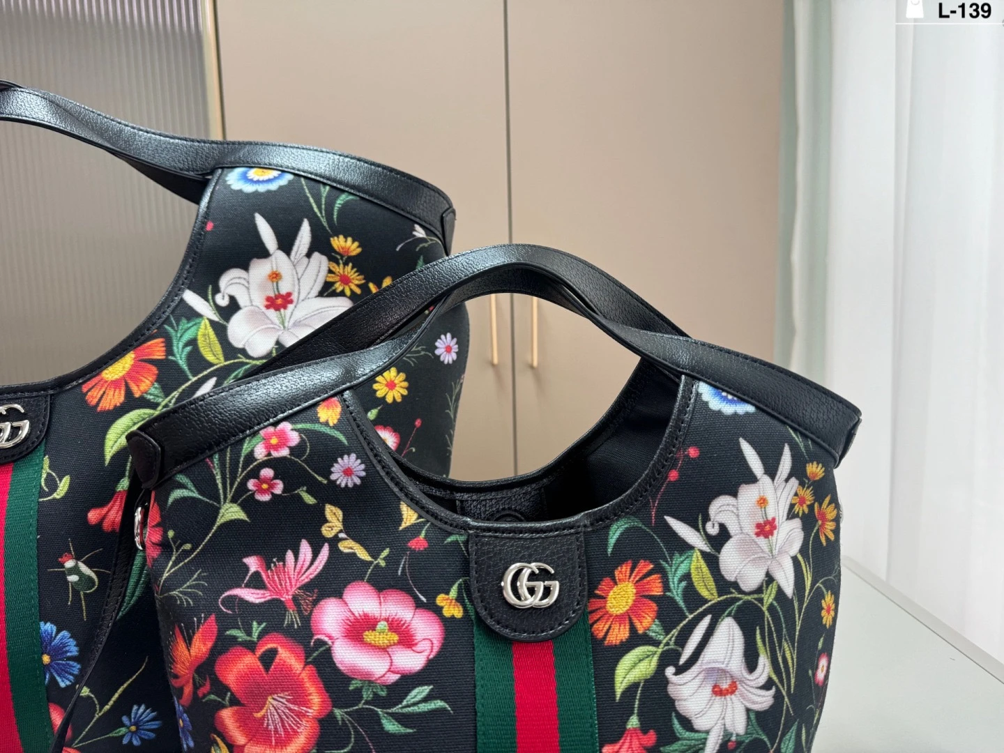 Gucci Giglio Tote Bag