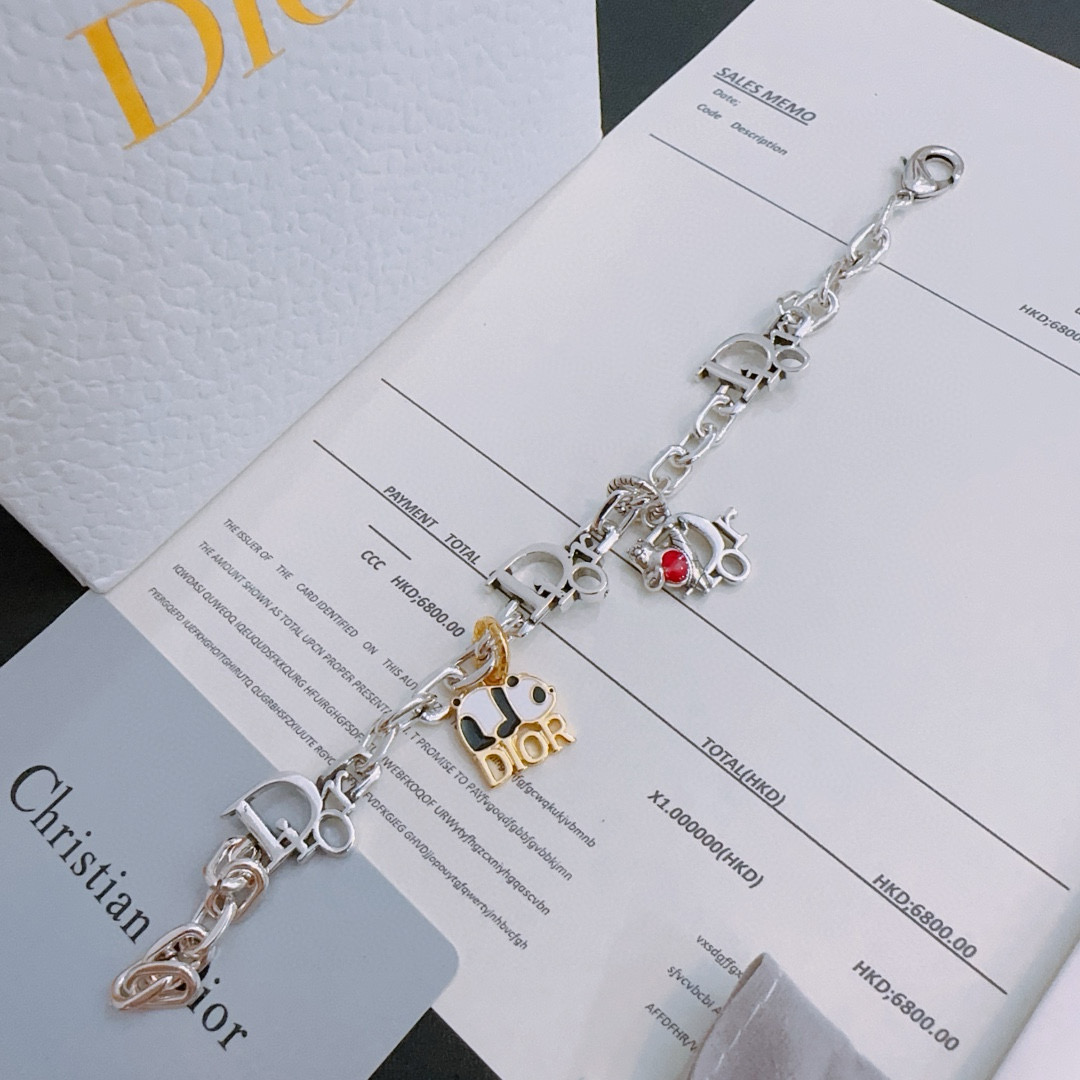 DIOR Bracelet 110
