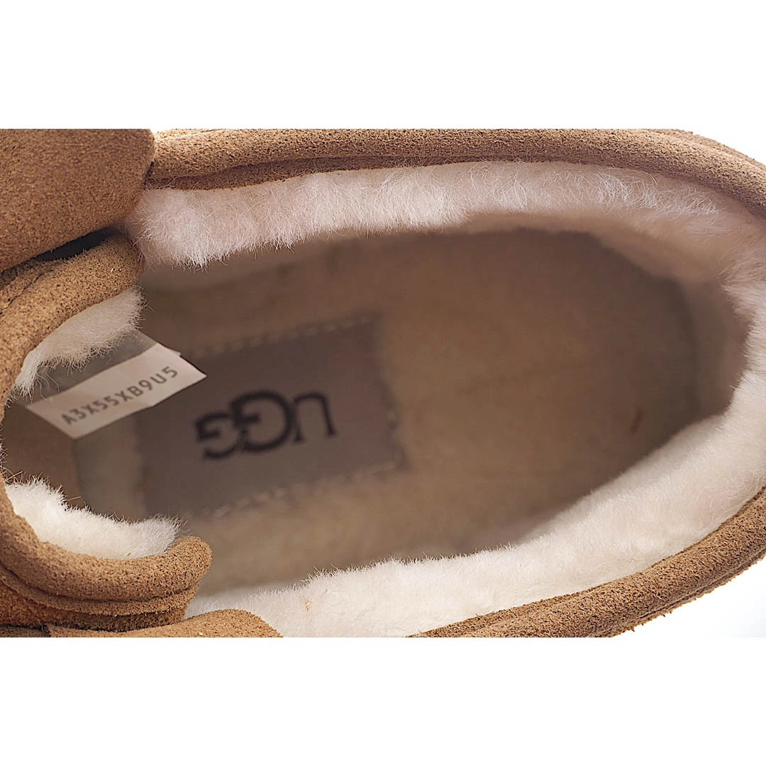UGG Classic Sneakers Martin Boots