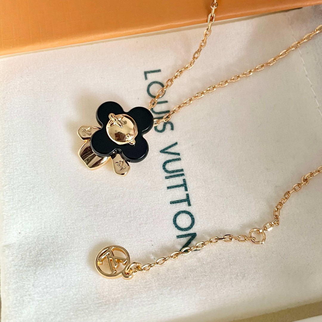LV Necklace