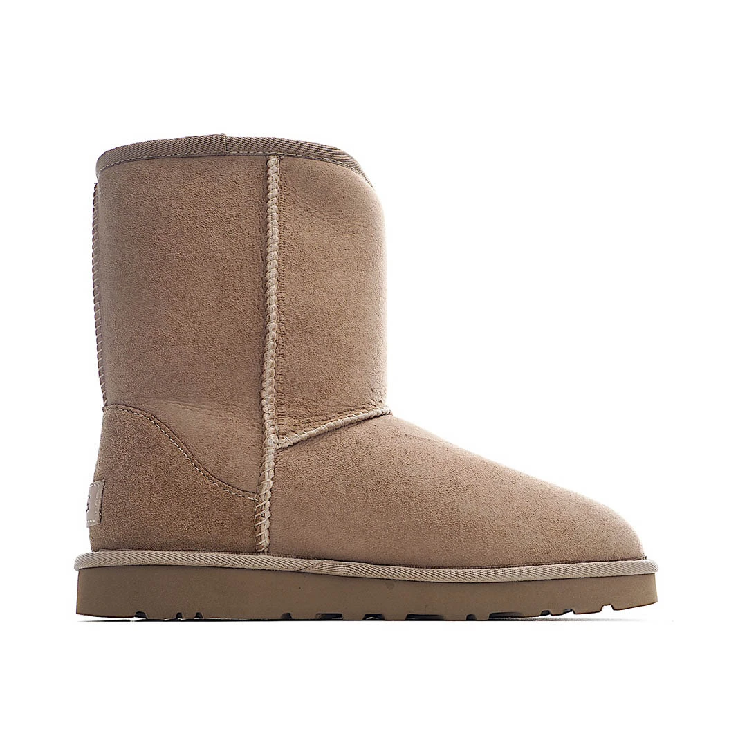 UGG Classic Mini series snow boots