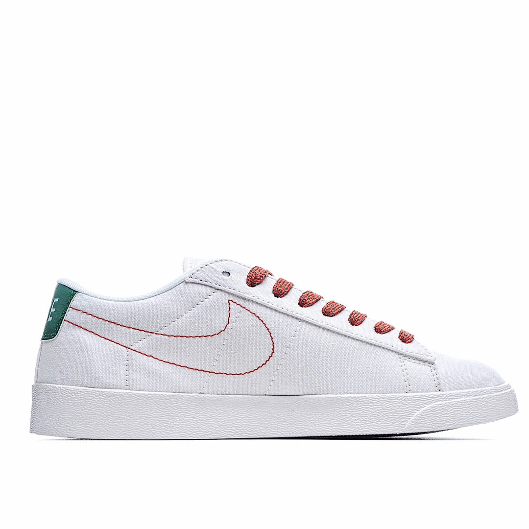 Nike WMNS Blazer Low LX x Stranger Things &ldquo;Hawkins High&rdquo; 3M反光