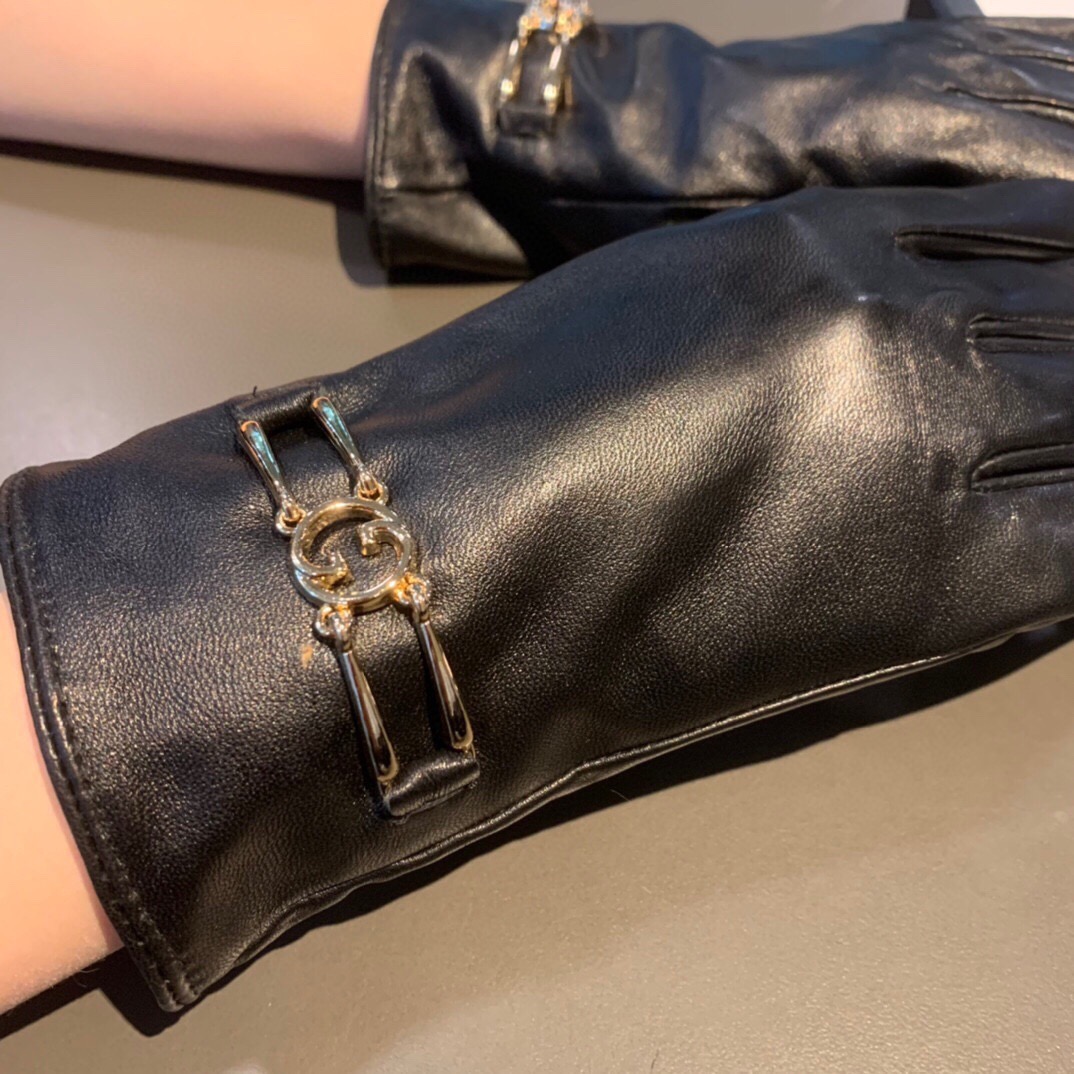 Gucci Gloves