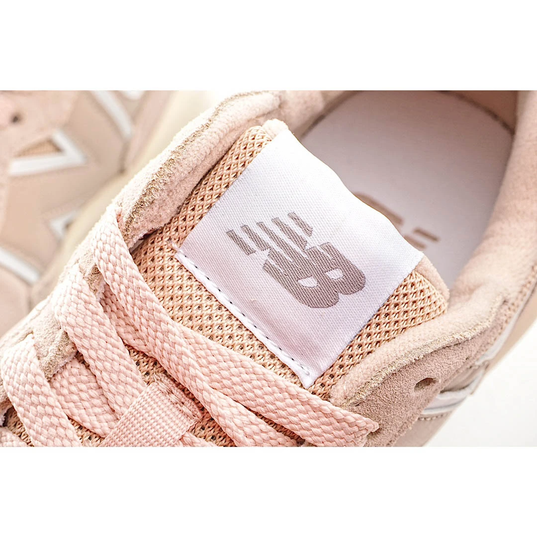 New Balance Casual Sneakers