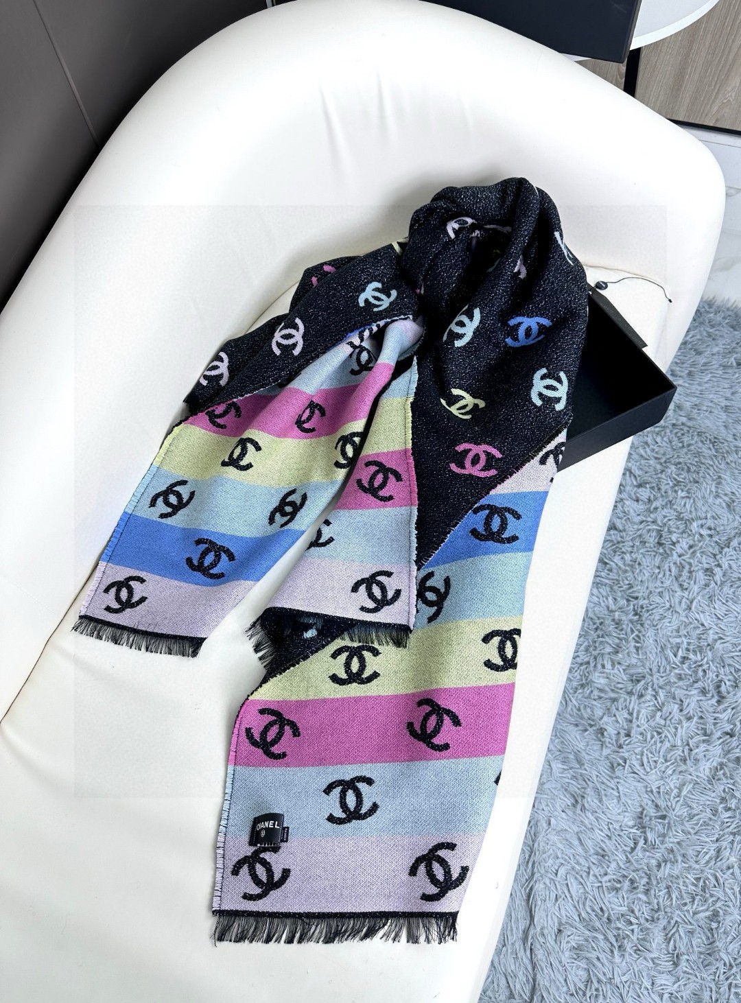 chenel 24c scarfs