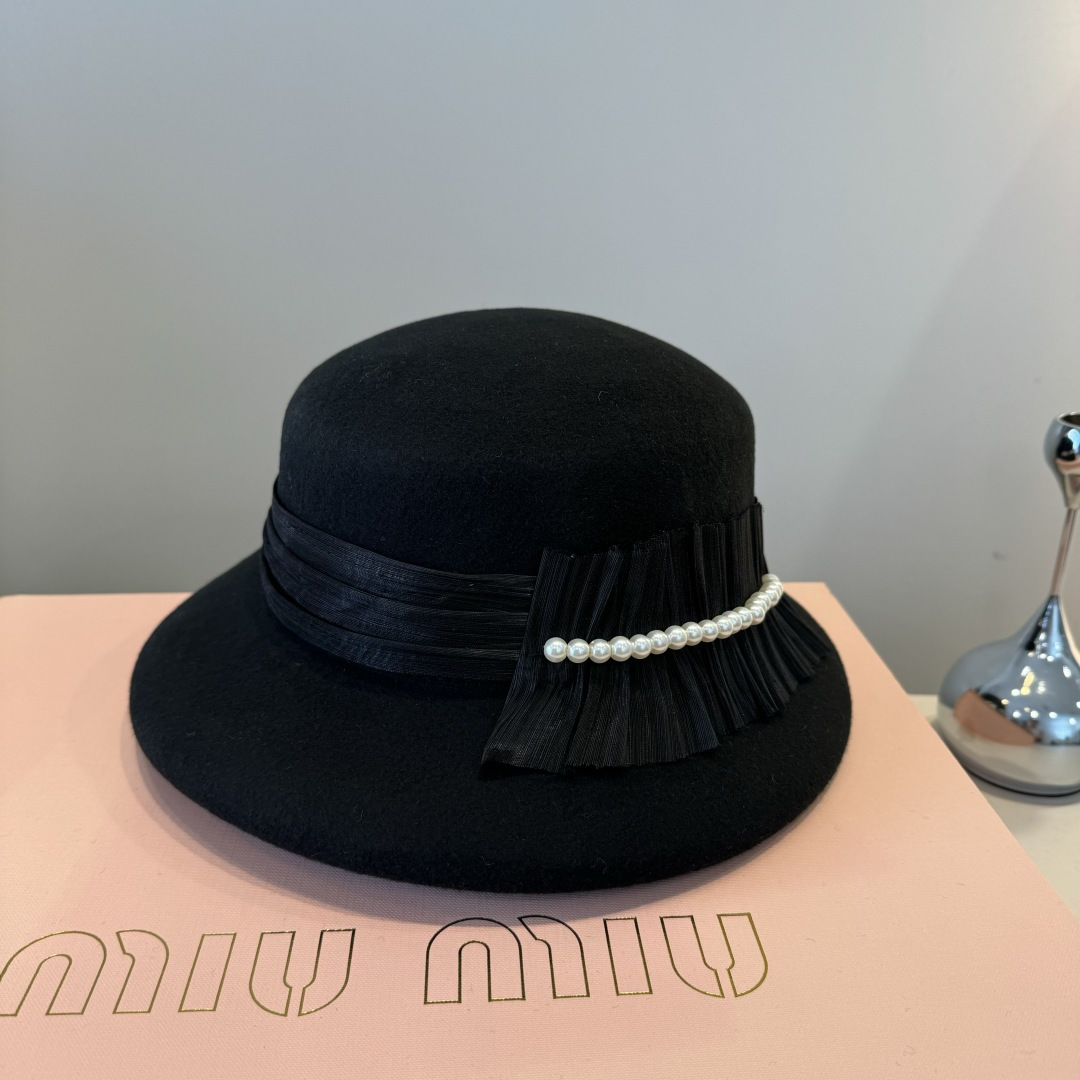 Miumiu Bucket Hat