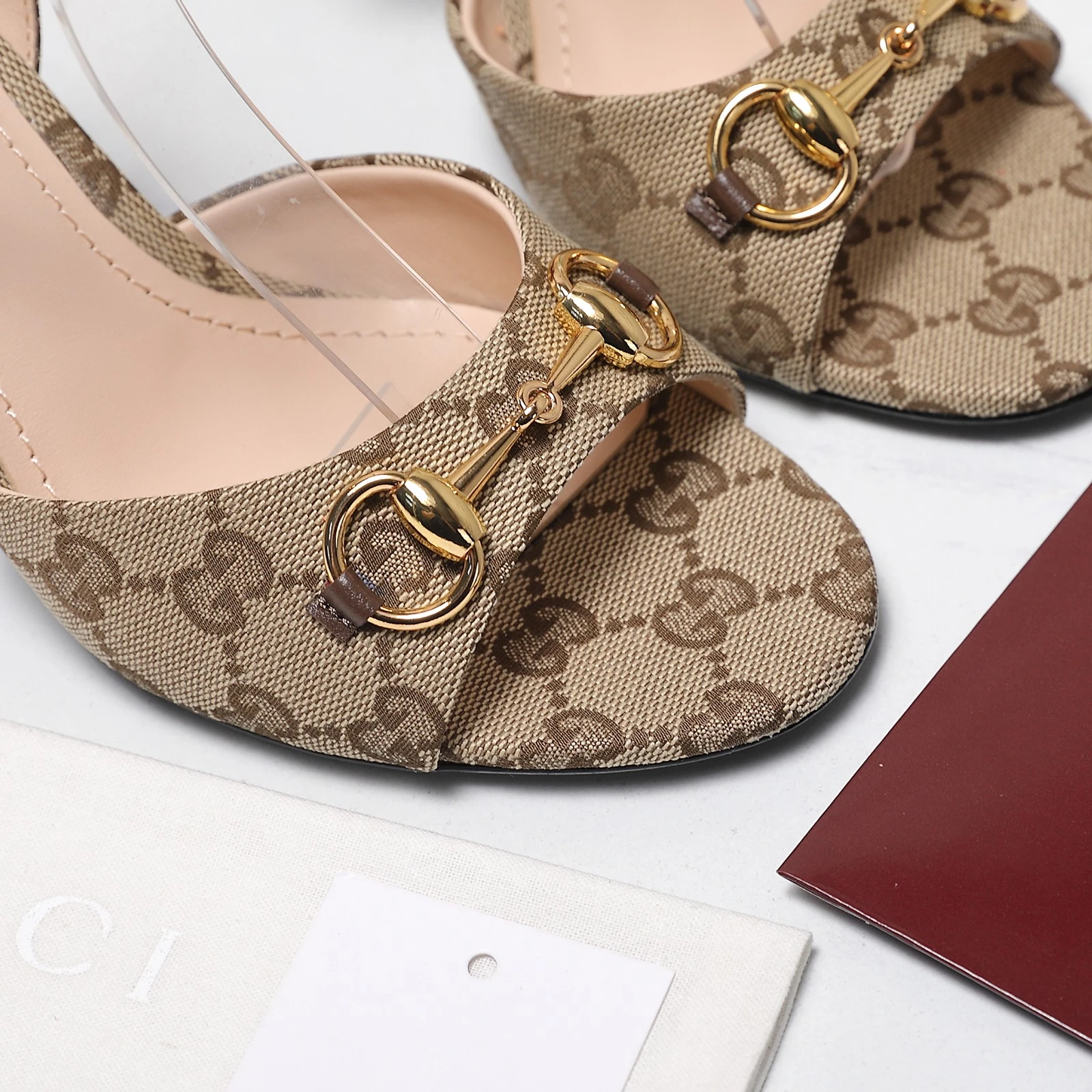 GUCCI New Spring Sandals