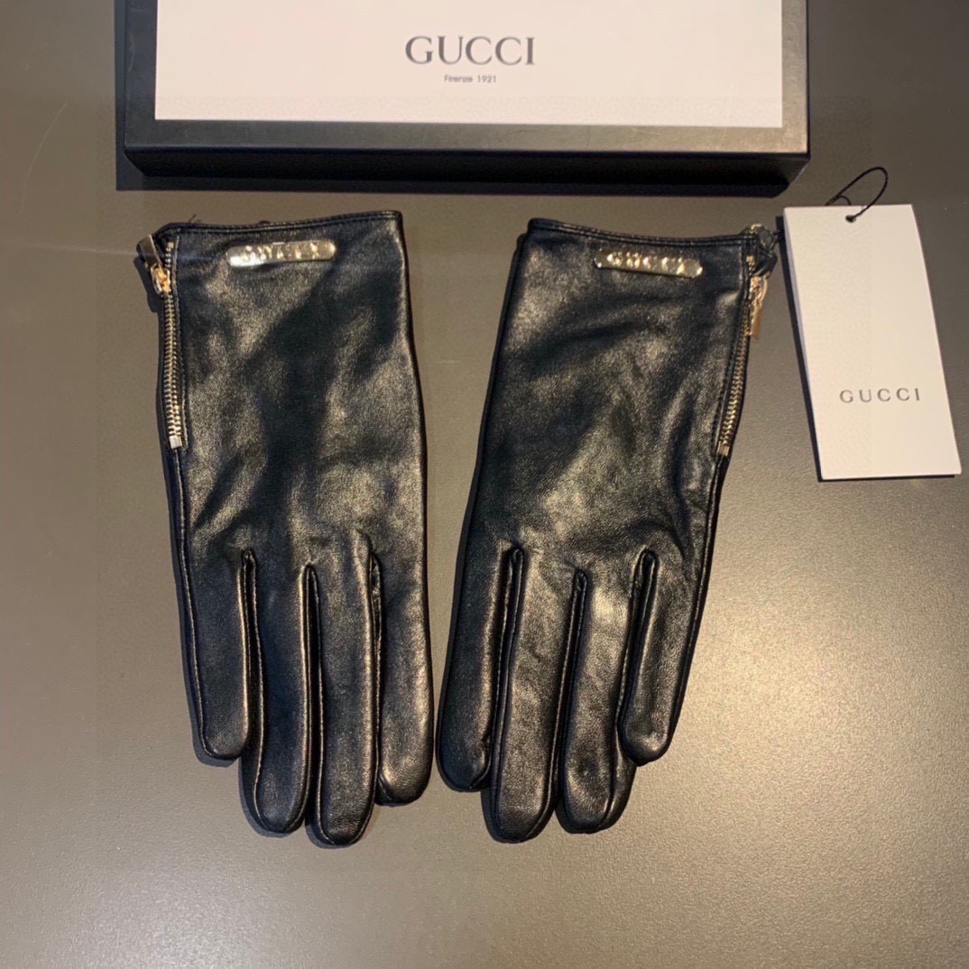 Gucci Gloves