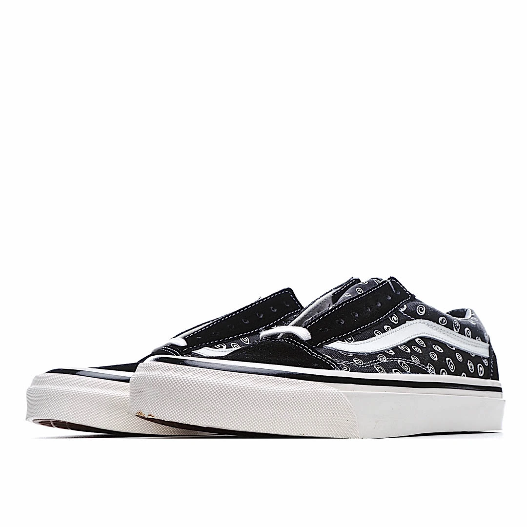 Vans Authentic Low-Top Sneakers