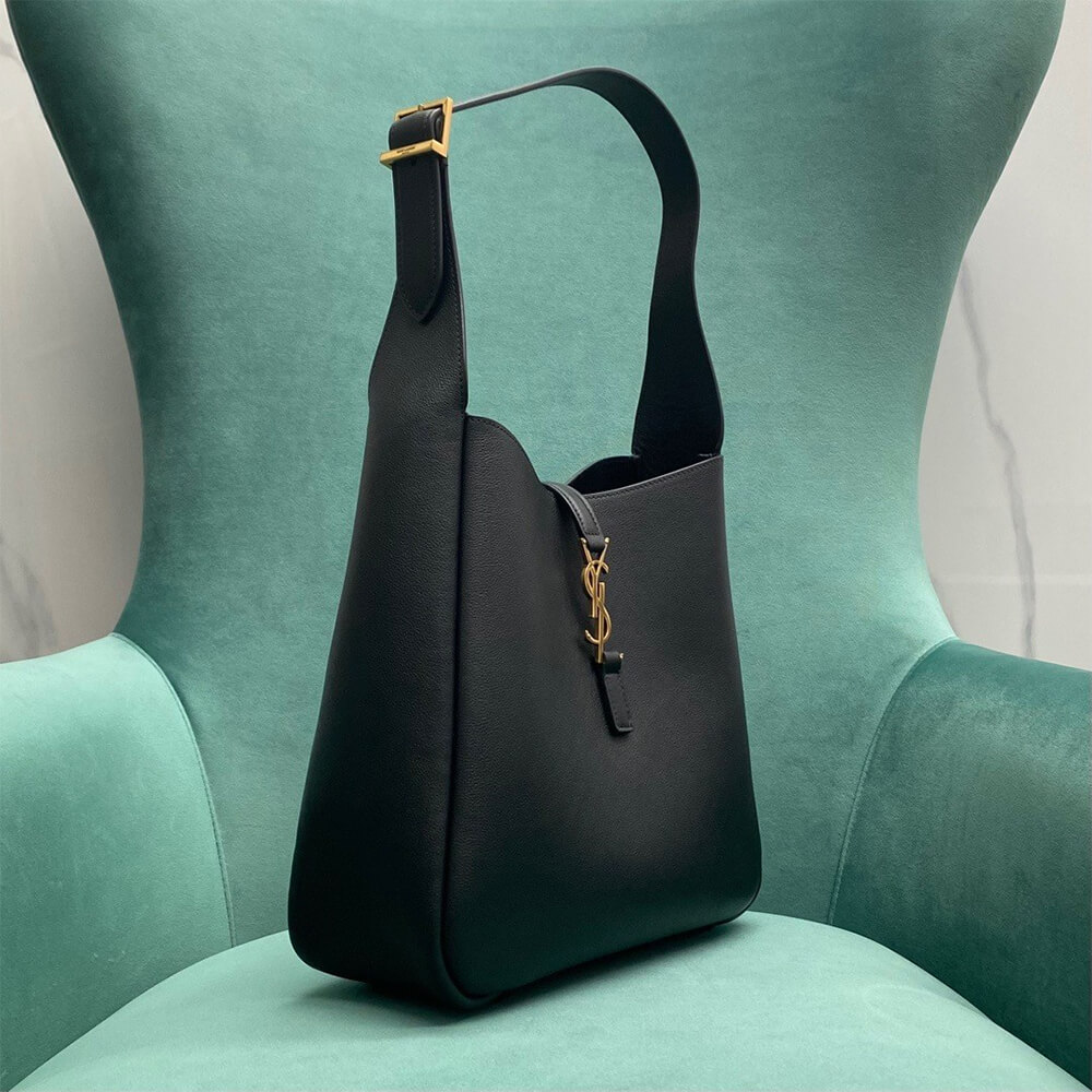 LE 5 à 7 SOFT SMALL IN SMOOTH LEATHER
