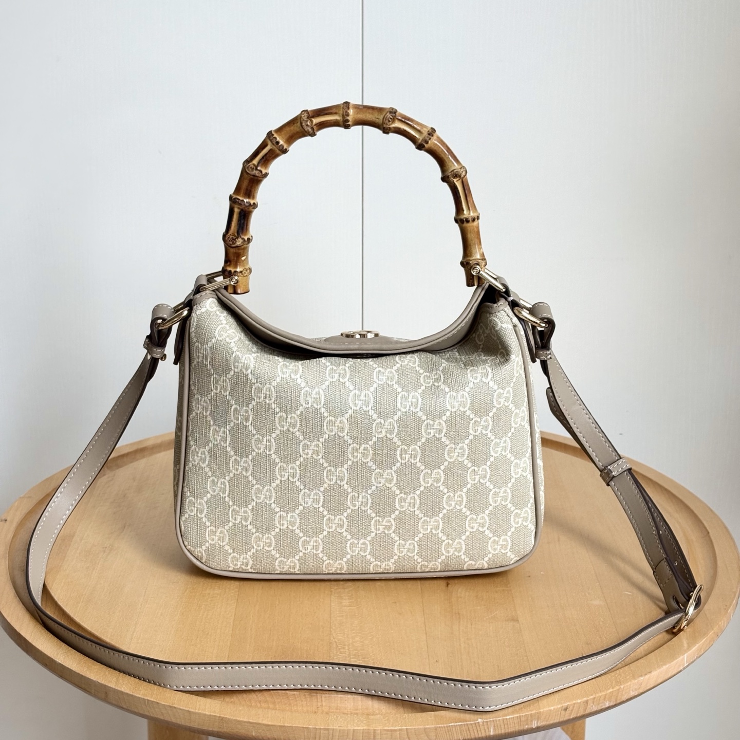 Gucci Diana