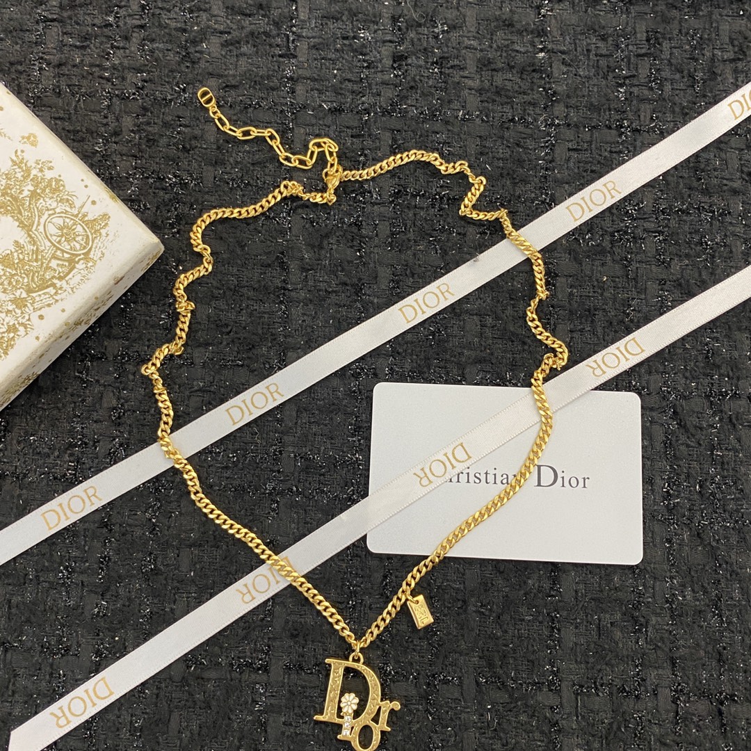 Dior Necklace