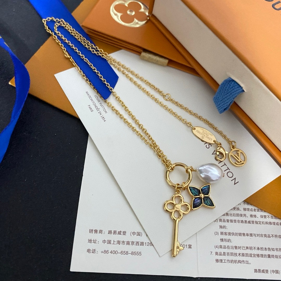LV Necklace