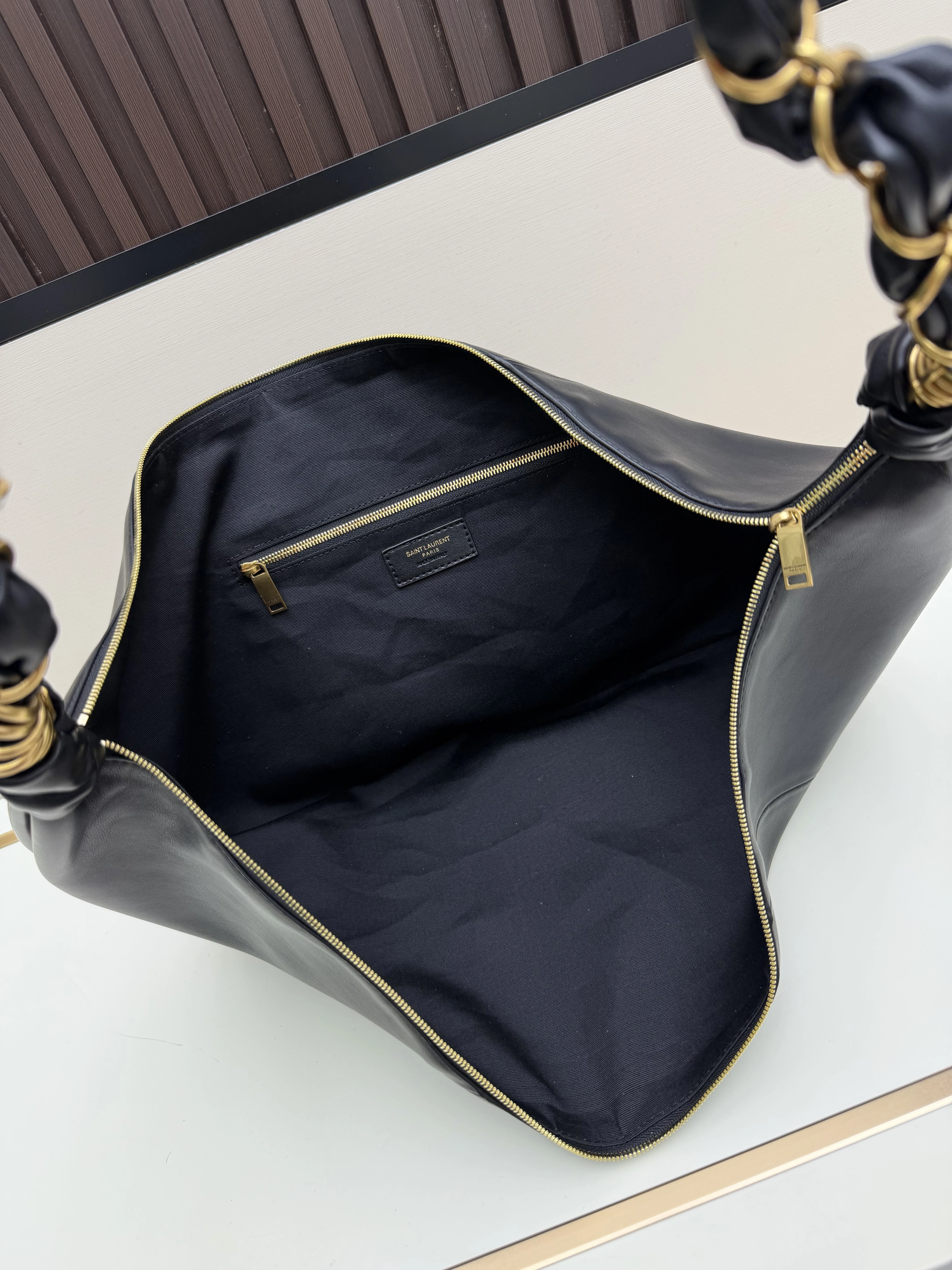 YSL AMALIA Hobo