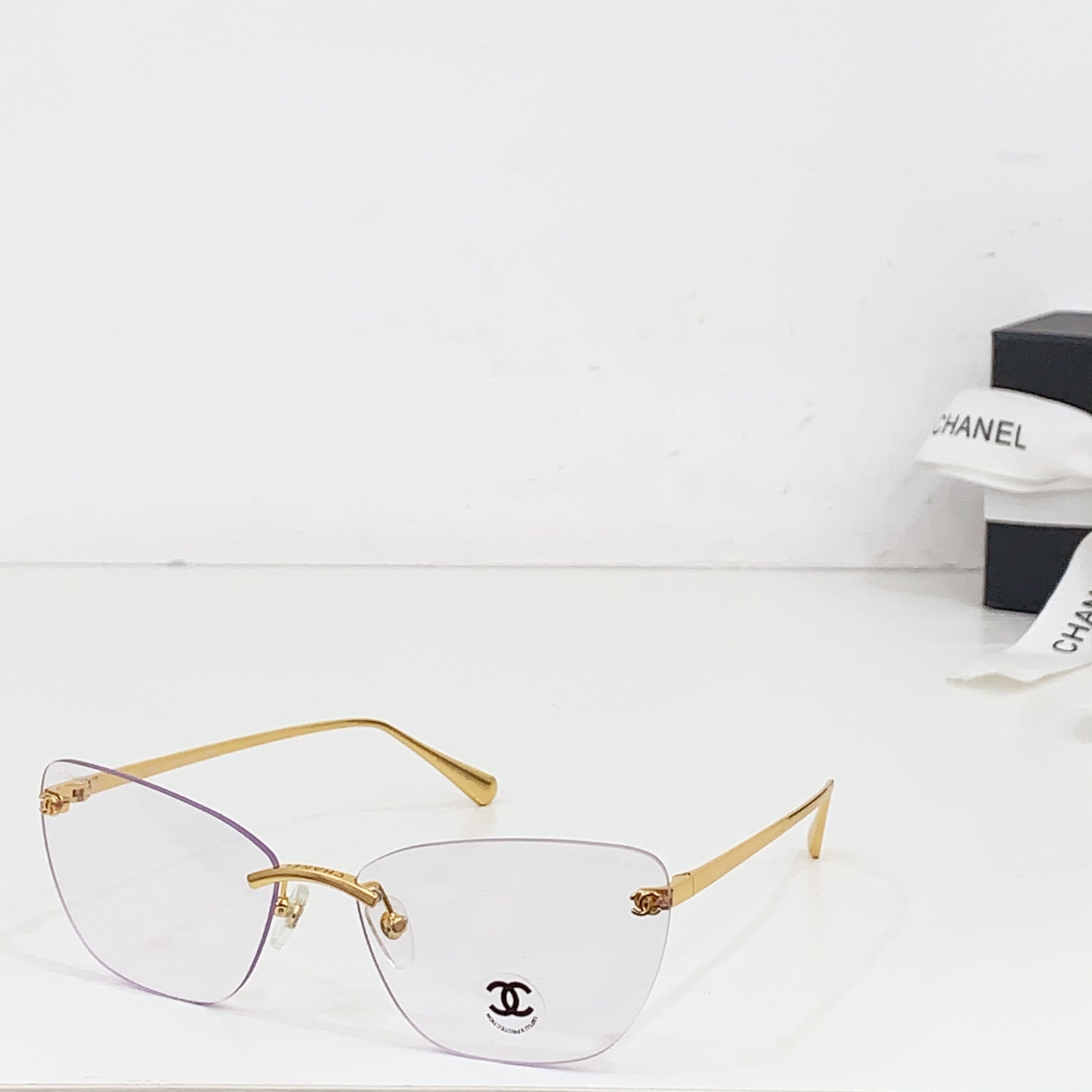 Chanel Sunglass
