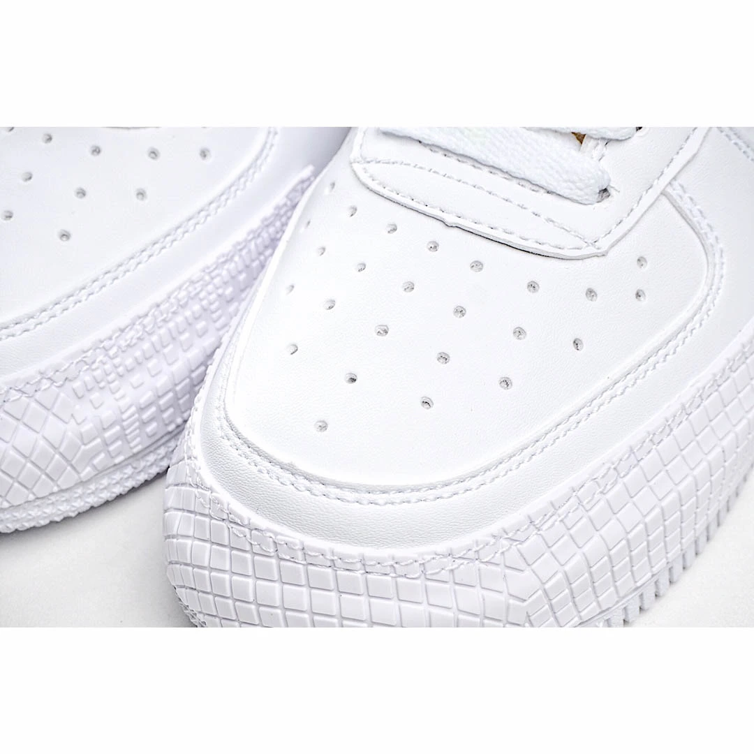 Nike Air Force 1 Type White Black