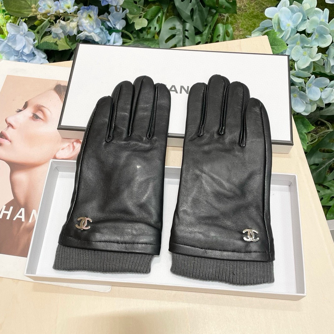 Chanel Gloves