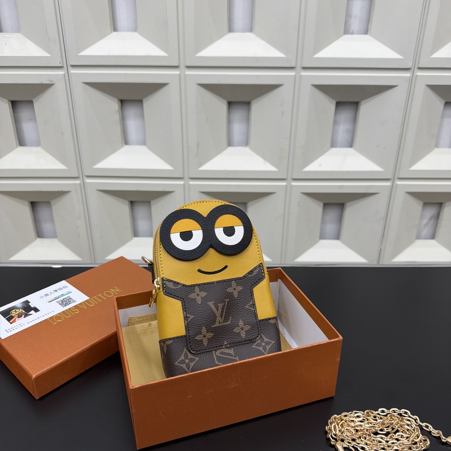 LV Minions Pendant Wallet Key Bag Earphone Bag