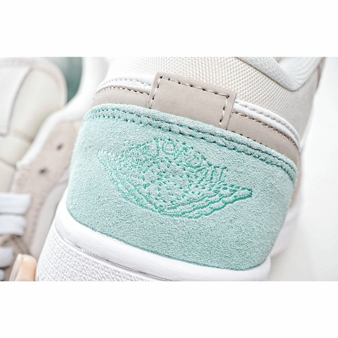 Air Jordan 1 Low 'Paris'
