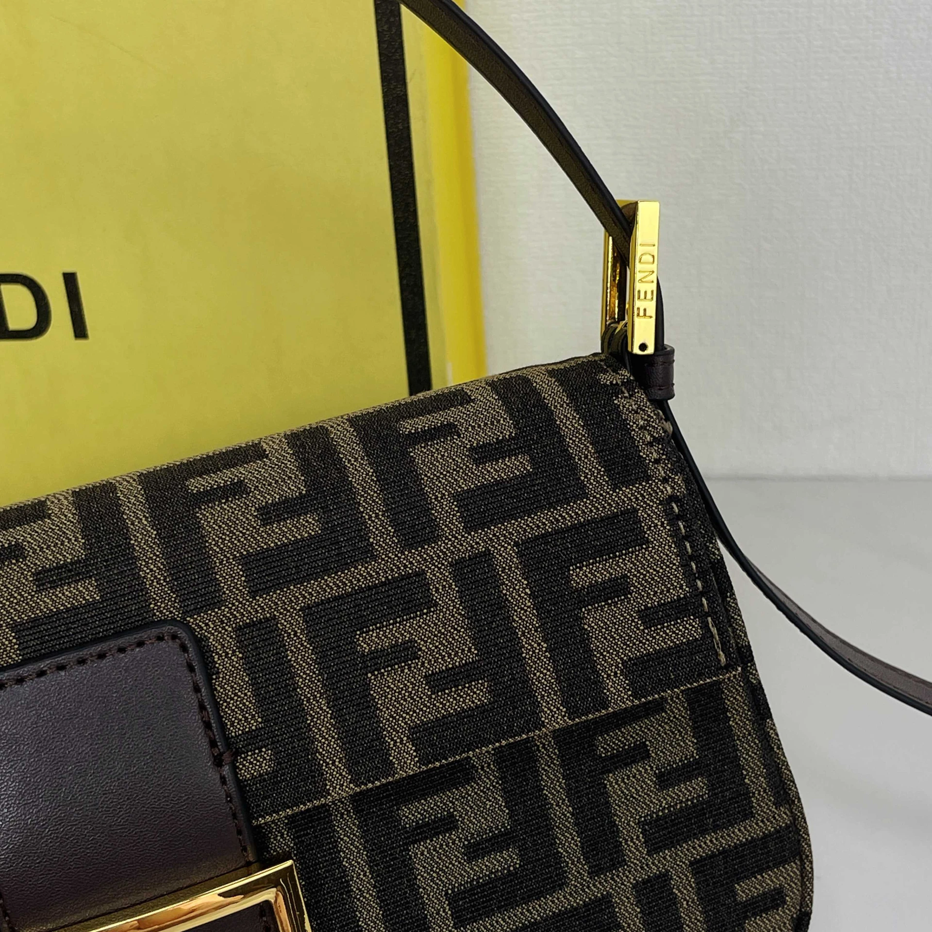 Fendi Baguette