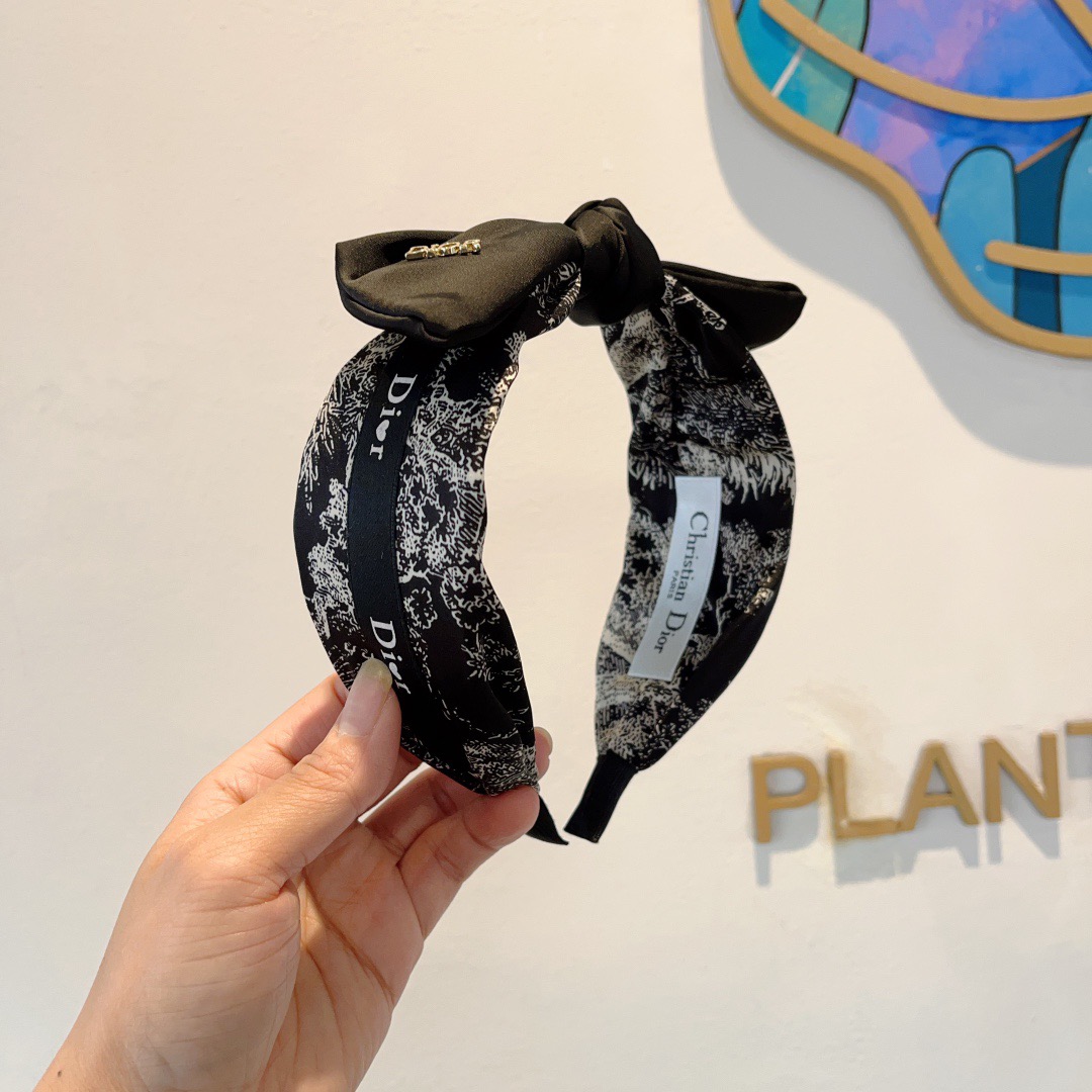 Dior hairband