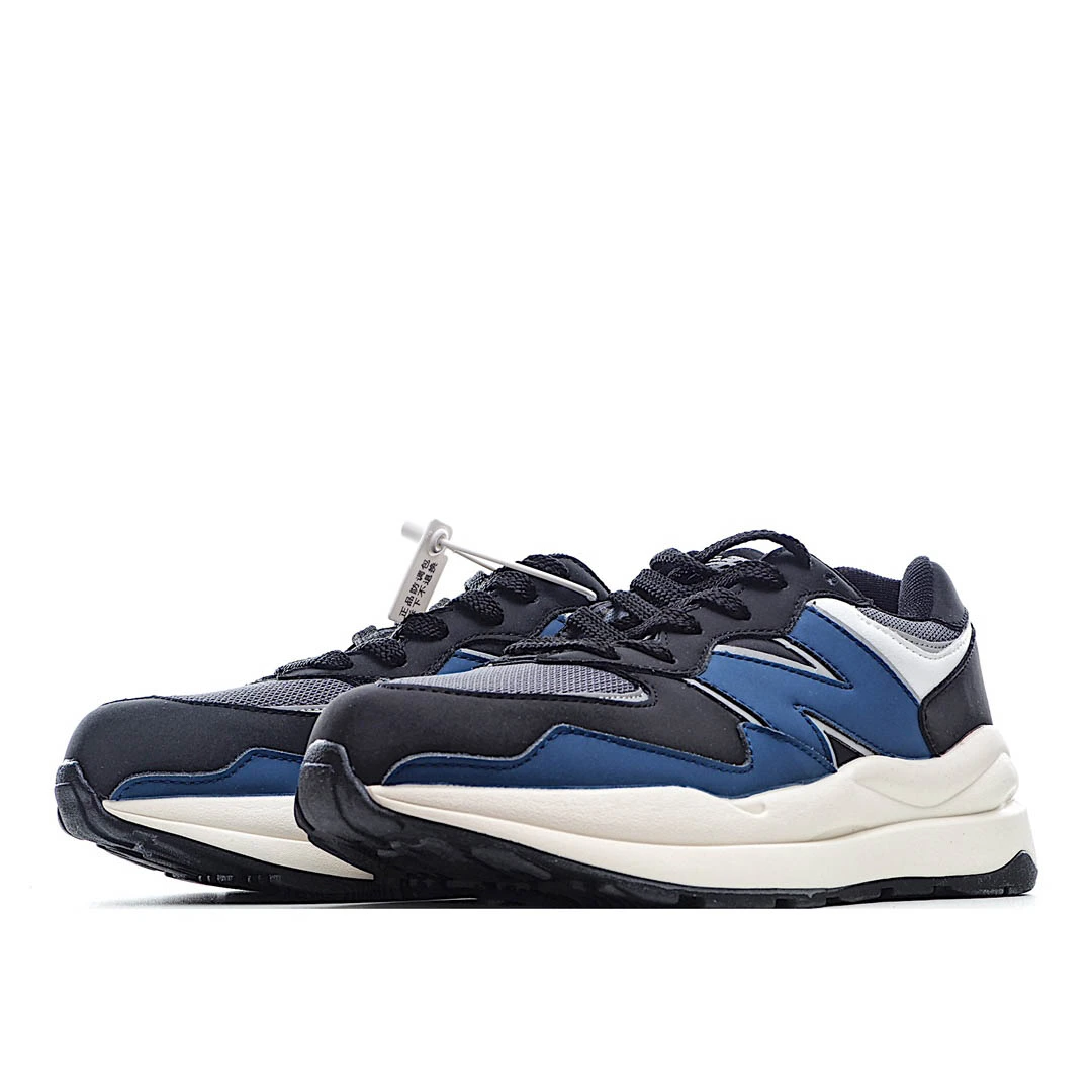 New Balance Casual Sneakers