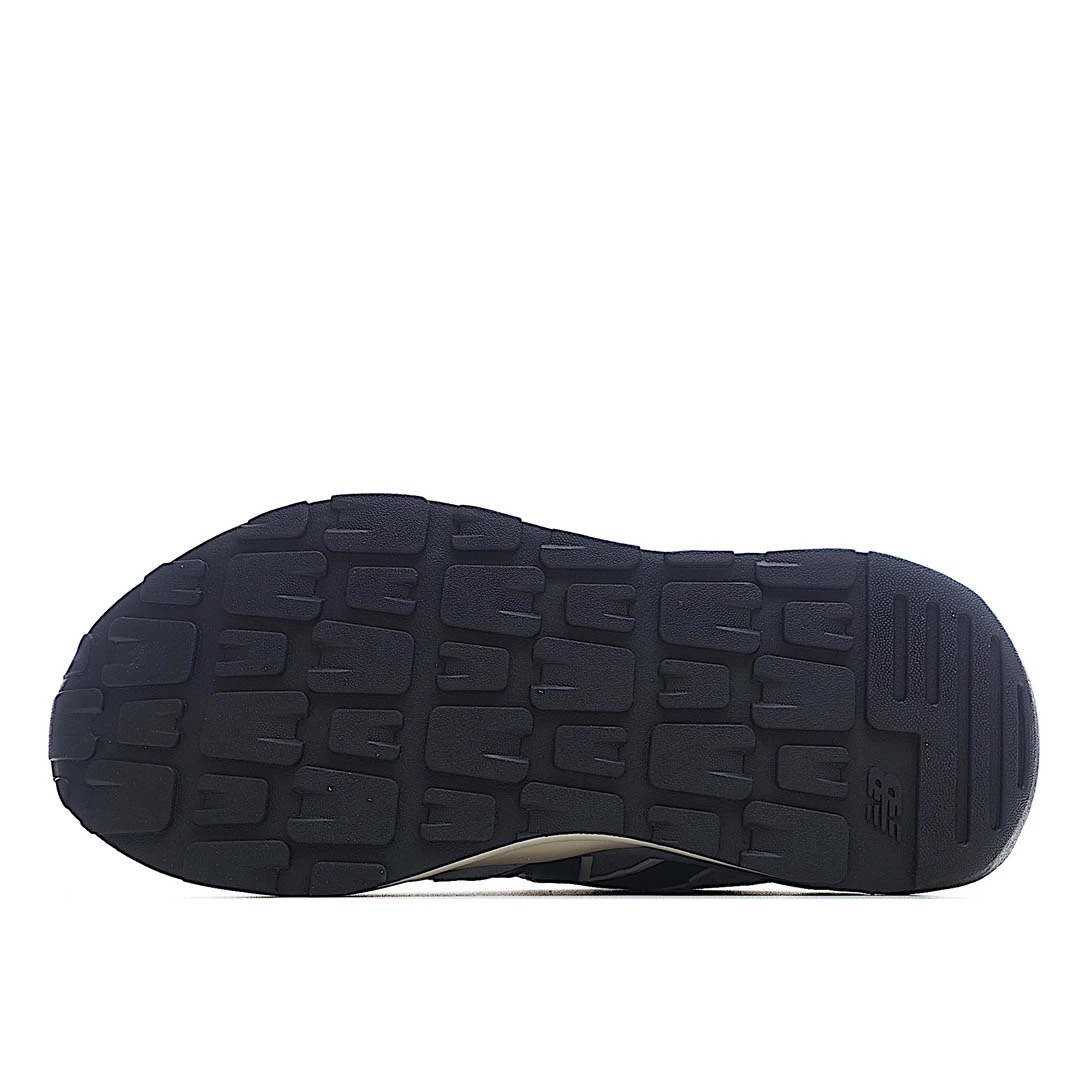 New Balance Casual Sneakers