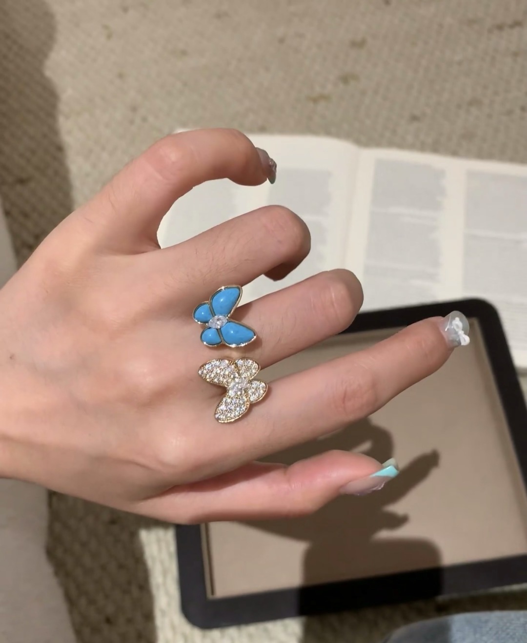 VCA Two Butterfly Rings