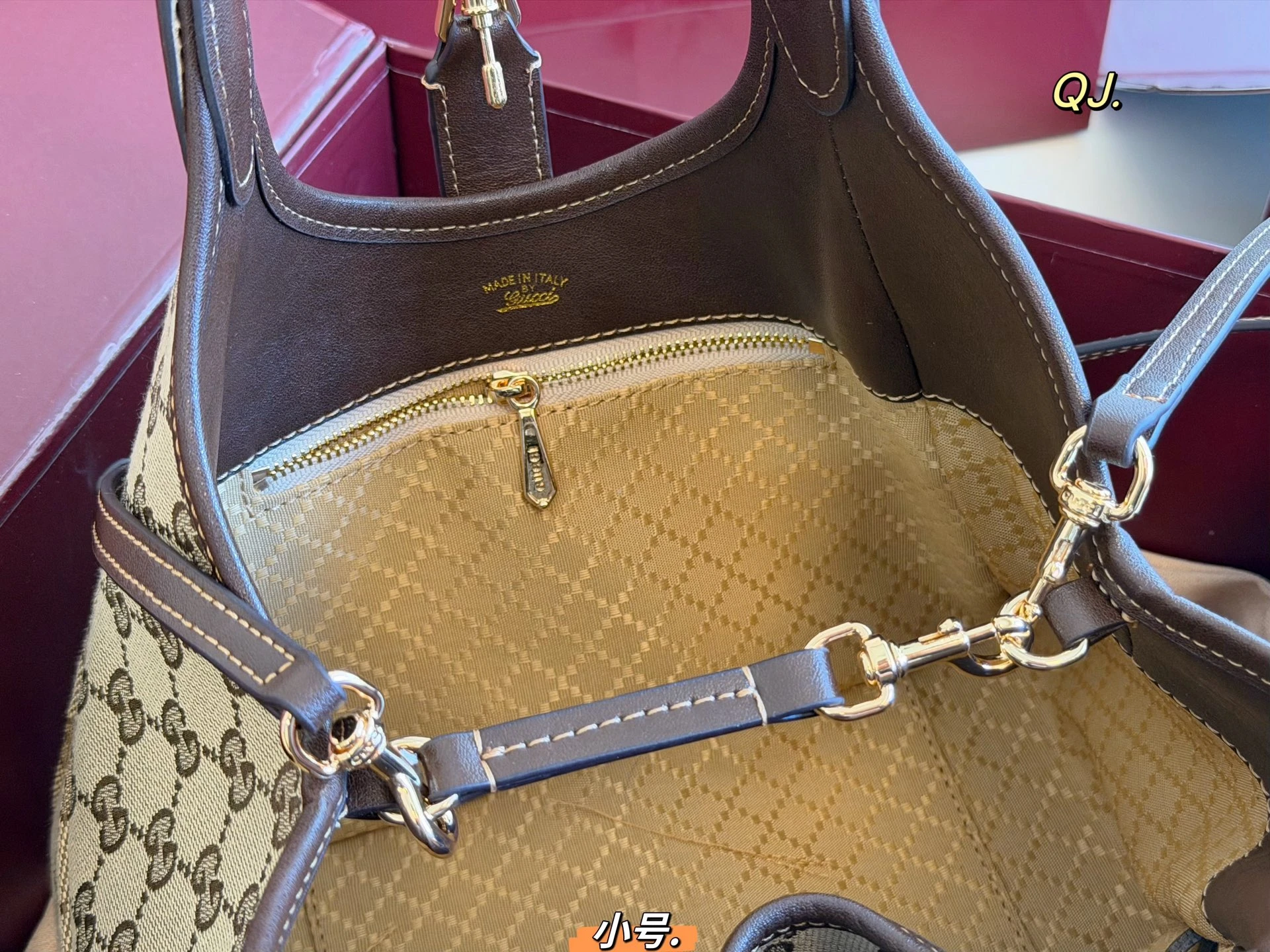 Gucci Jackie Tote Bag