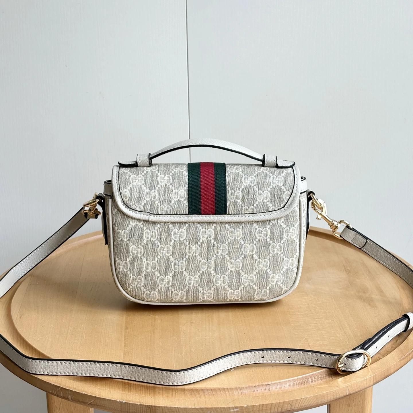 Gucci Ophidia Massenger Bag