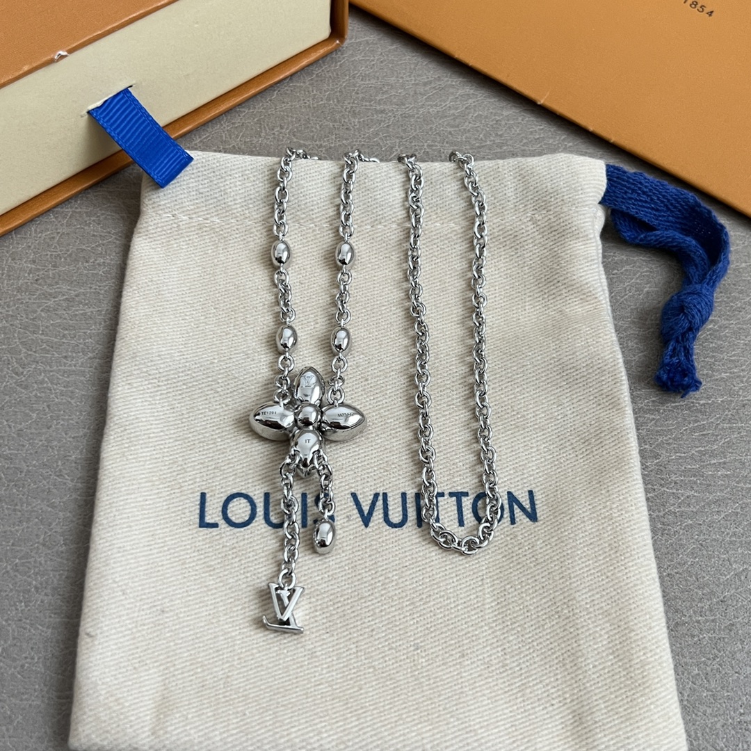 Louis Vuitton Necklace
